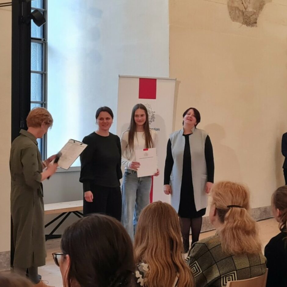 R.Juzova un D.Ventiņa