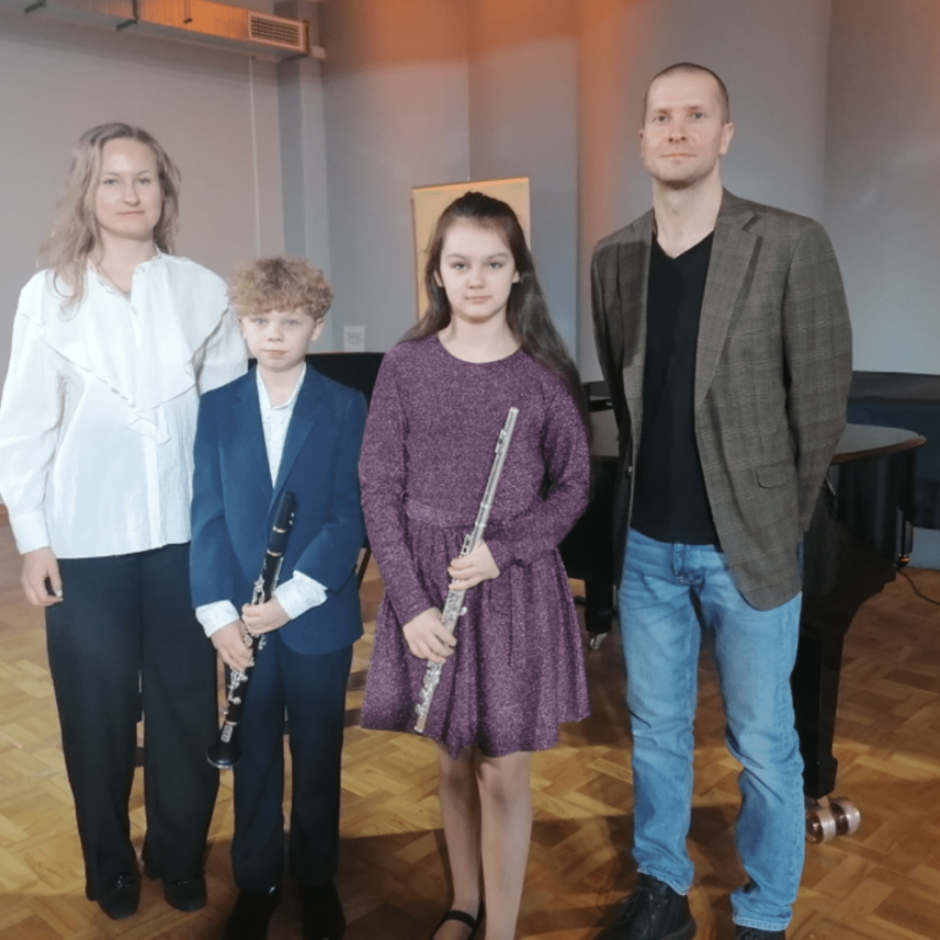 dalībnieki un pasniedzēji