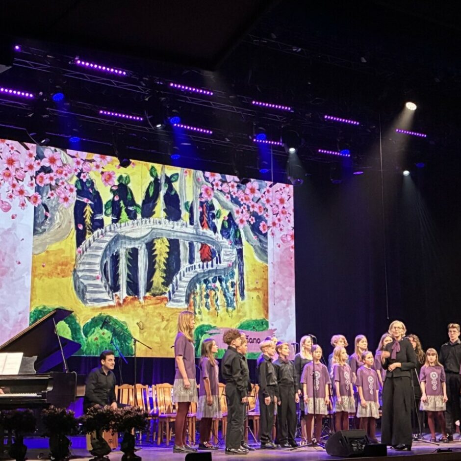 Ropažu novada Mūzikas un mākslas skolu Ropažu novada draudzības koncerts “Aprīļa pilieni”