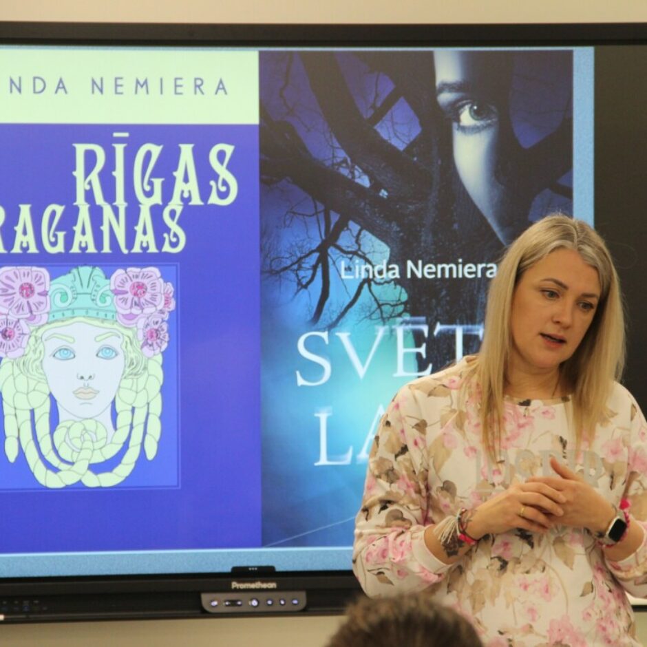 autores stāstījums