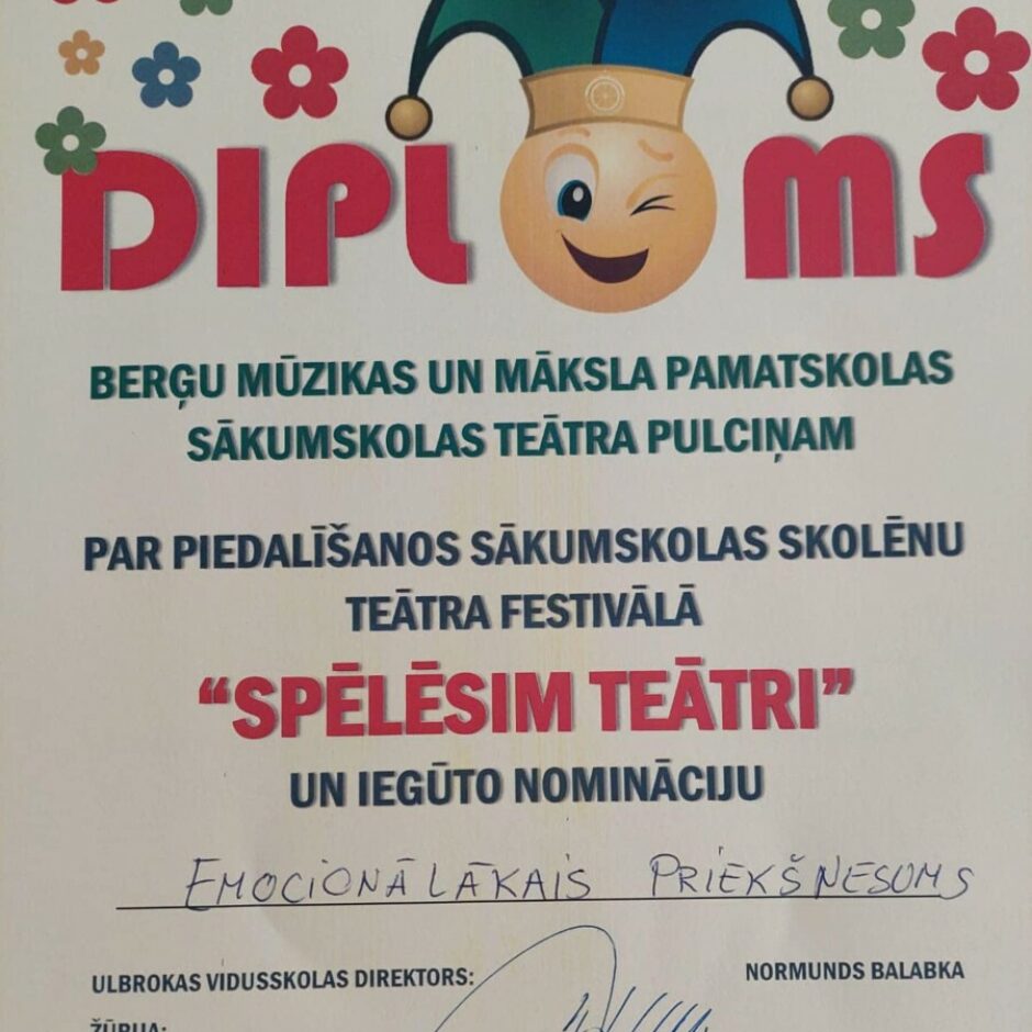 Diploms