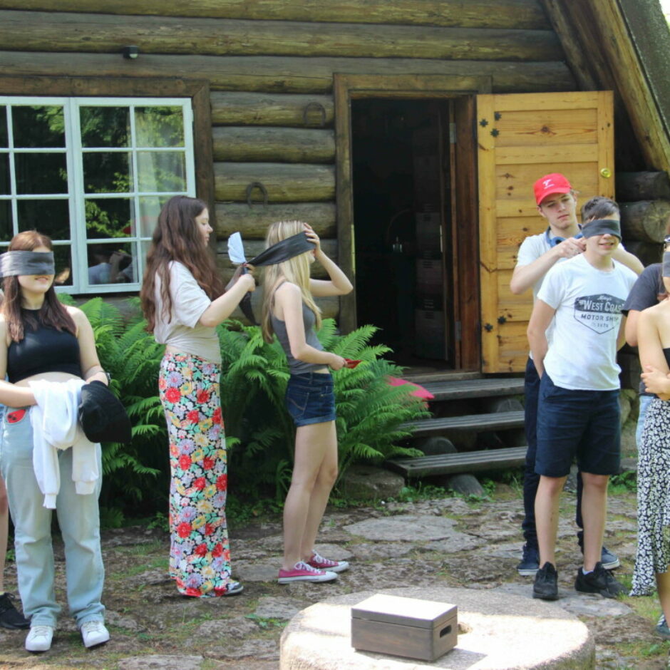 9.b klase I.Ziedoņa muzejā