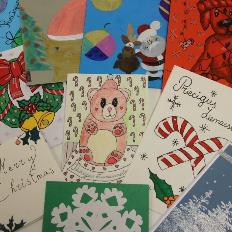 apsveikuma kartītes