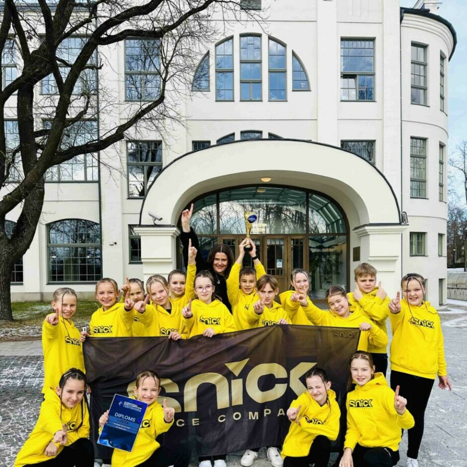 Berģu skolas audzēkņi triumfē starptautiskajās deju sacensībās! 