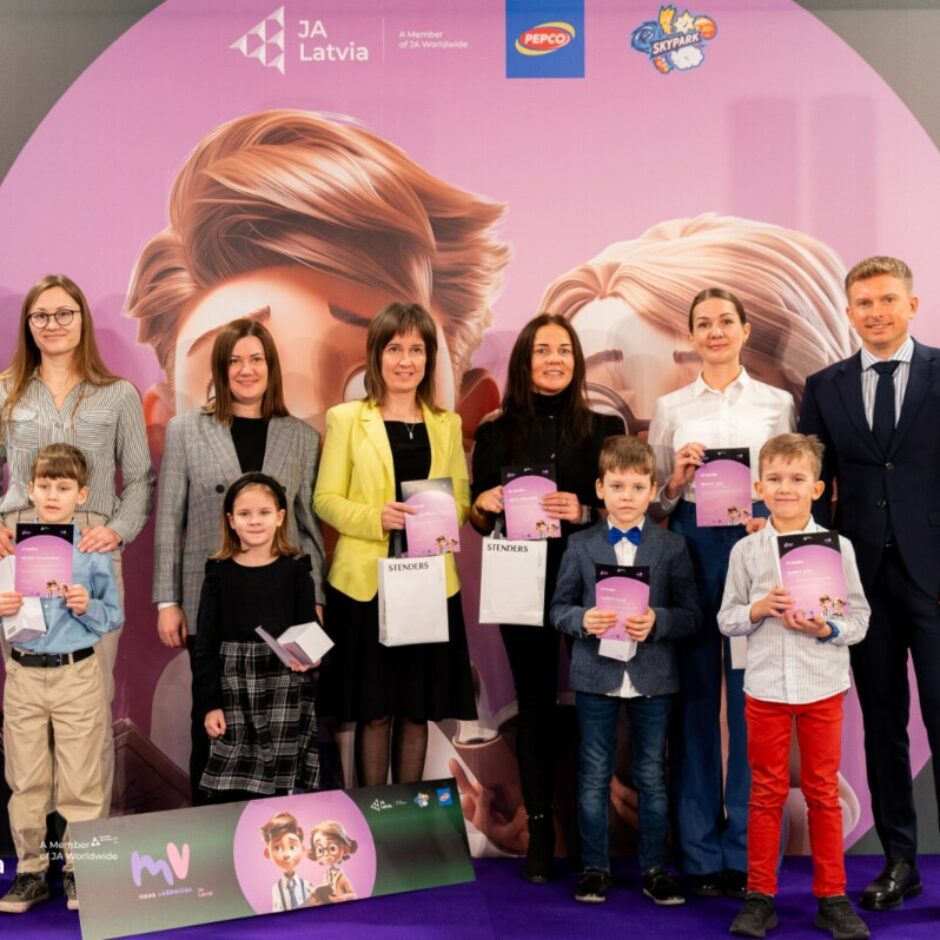 “Mana vārdnīciņa”