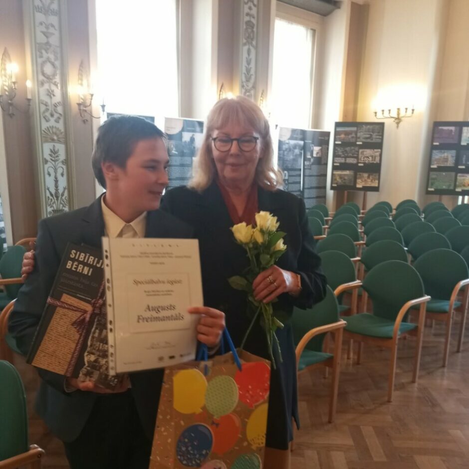 „SIBĪRIJAS BĒRNI 1941/1949 – TRIMDAS BĒRNI 1944 – DZIMUŠI SIBĪRIJĀ”