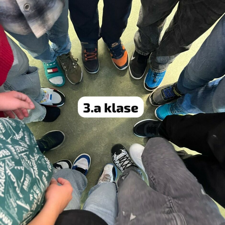 Dažādo kurpju diena