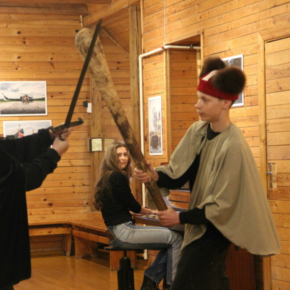 Lāčplēša dienas priekšvakarā 9.a un 9.b kl.