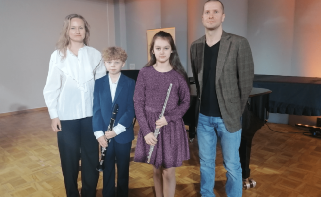 dalībnieki un pasniedzēji