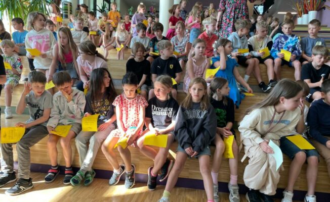 peldētāju apbalvošana