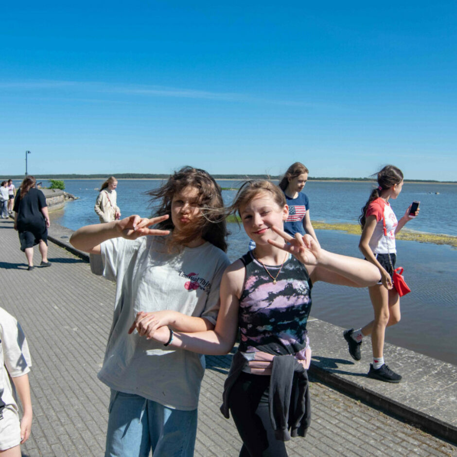 Projekta dalībnieiki ekskursijā