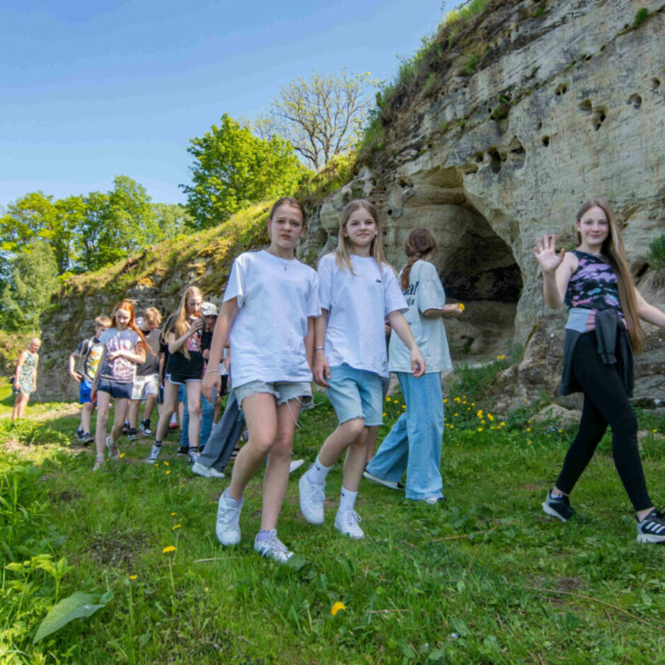 Projekta dalībnieiki ekskursijā