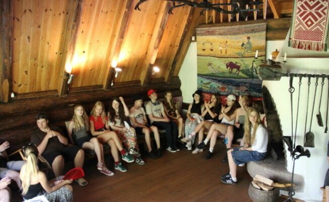 9.b klase I.Ziedoņa muzejā