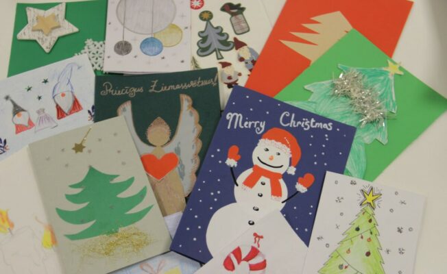 apsveikuma kartītes