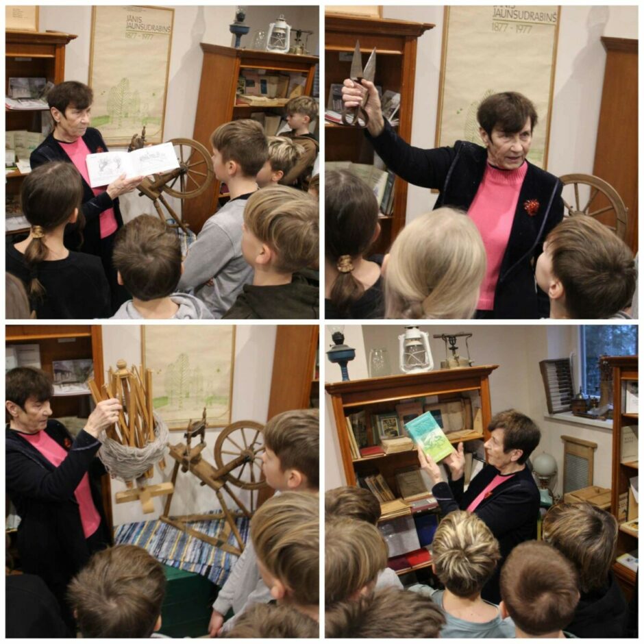 Jāņa Jaunsudrabiņa piemiņas istabā