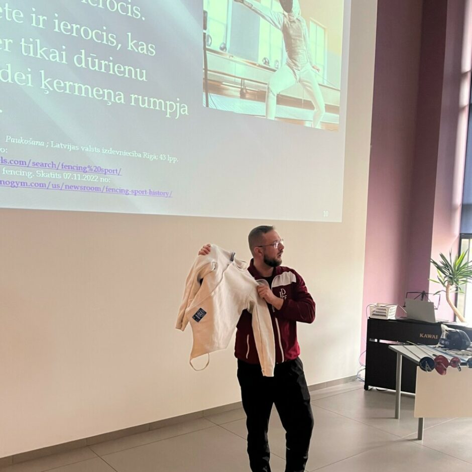 paukošanās trenera profesija