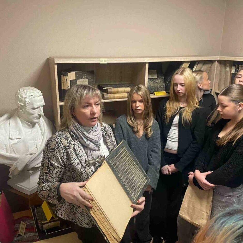 Latvijas Neredzīgo bibliotēkā Rīgā