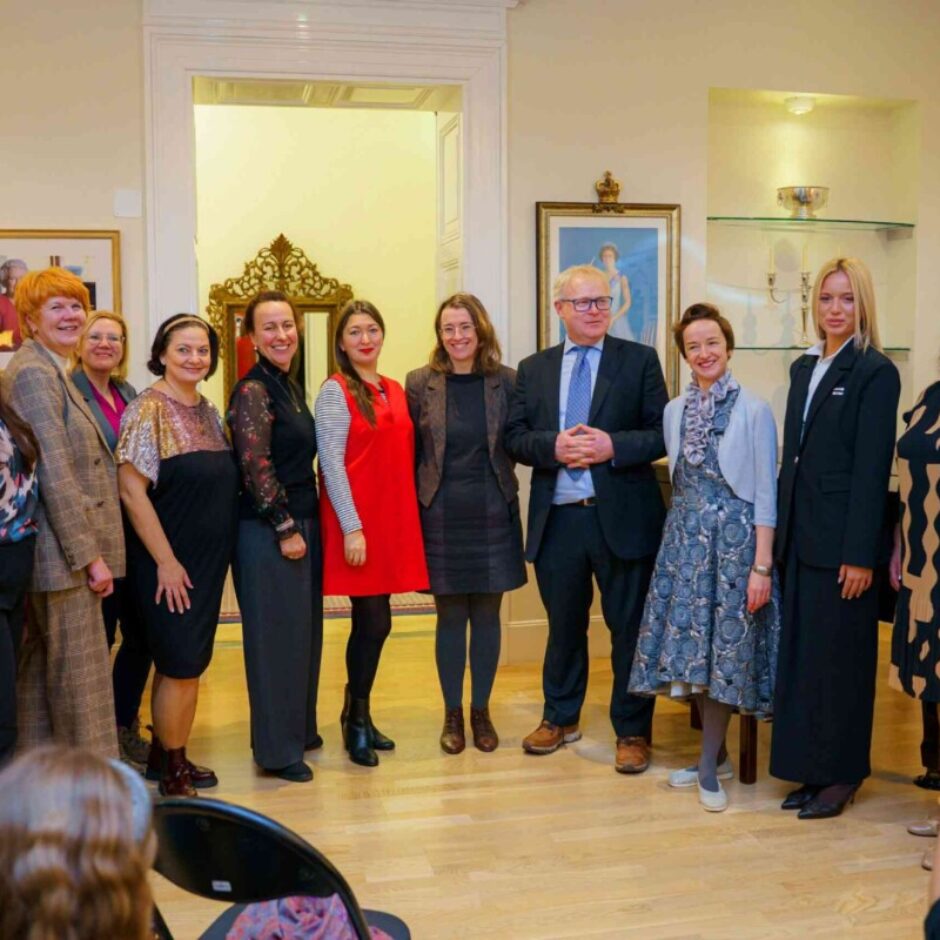 Berģu Mūzikas un mākslas pamatskolas pārstāve piedalās vislatvijas angļu valodas dzejas konkursā!