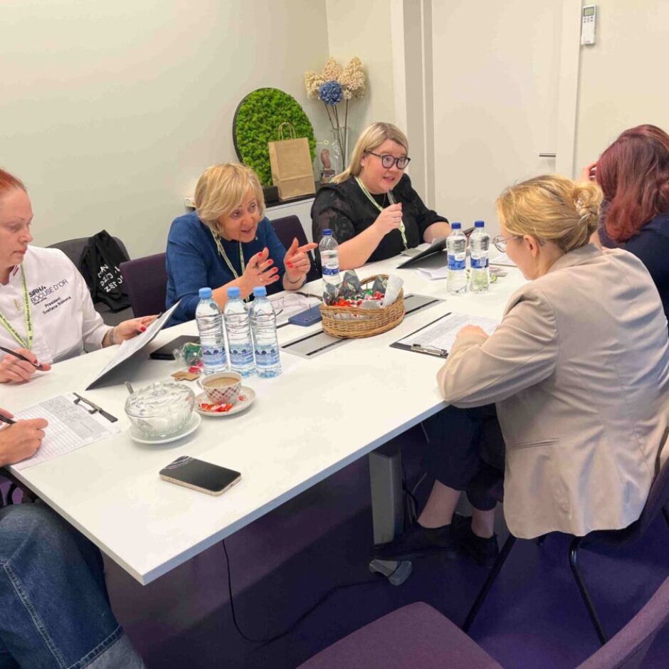 žūrija darba procesā