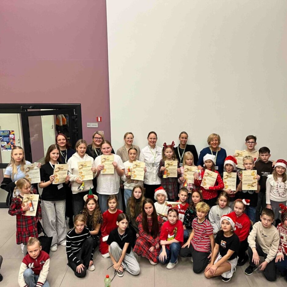 dalībnieki ar apbalvojumiem