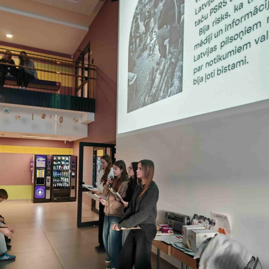 Barikāžu atceres diena Berģu skolā 