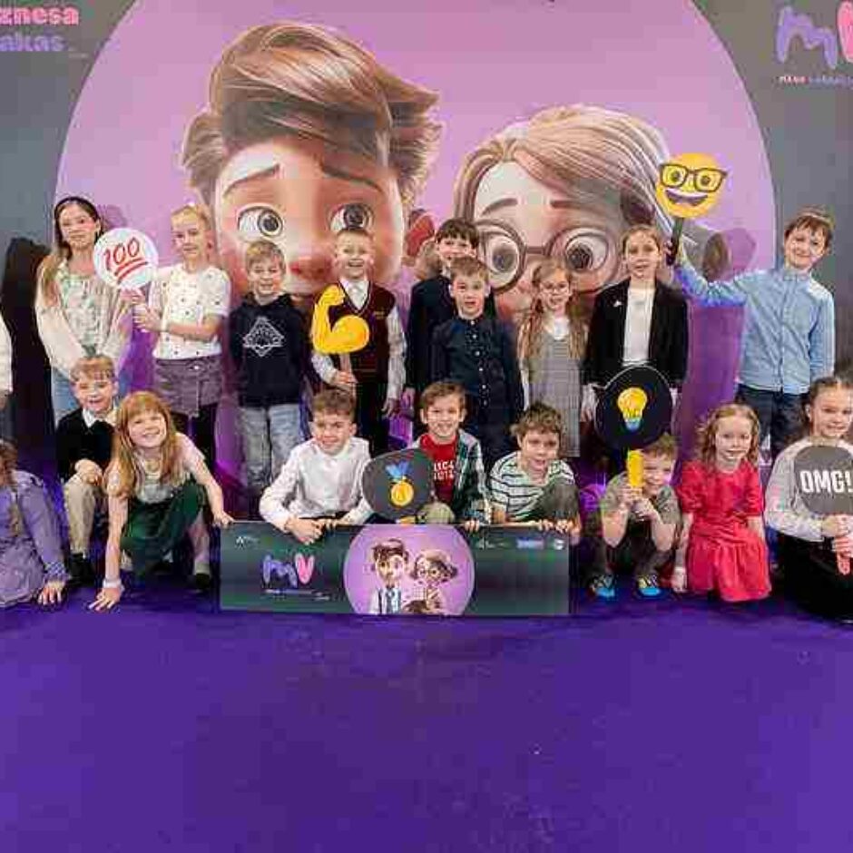 Biznesa pasaku laureāti ar vecākiem