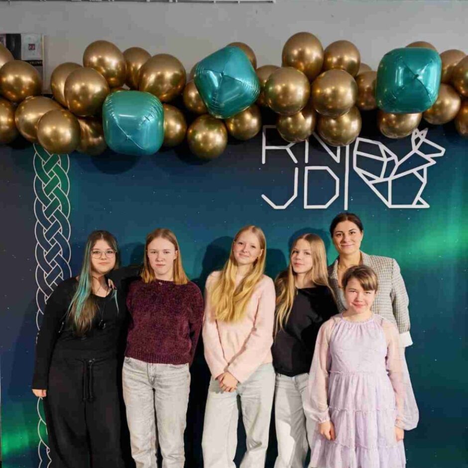 Ropažu novada jauniešu digitālais forums BMMP skolēnu pārstāvji