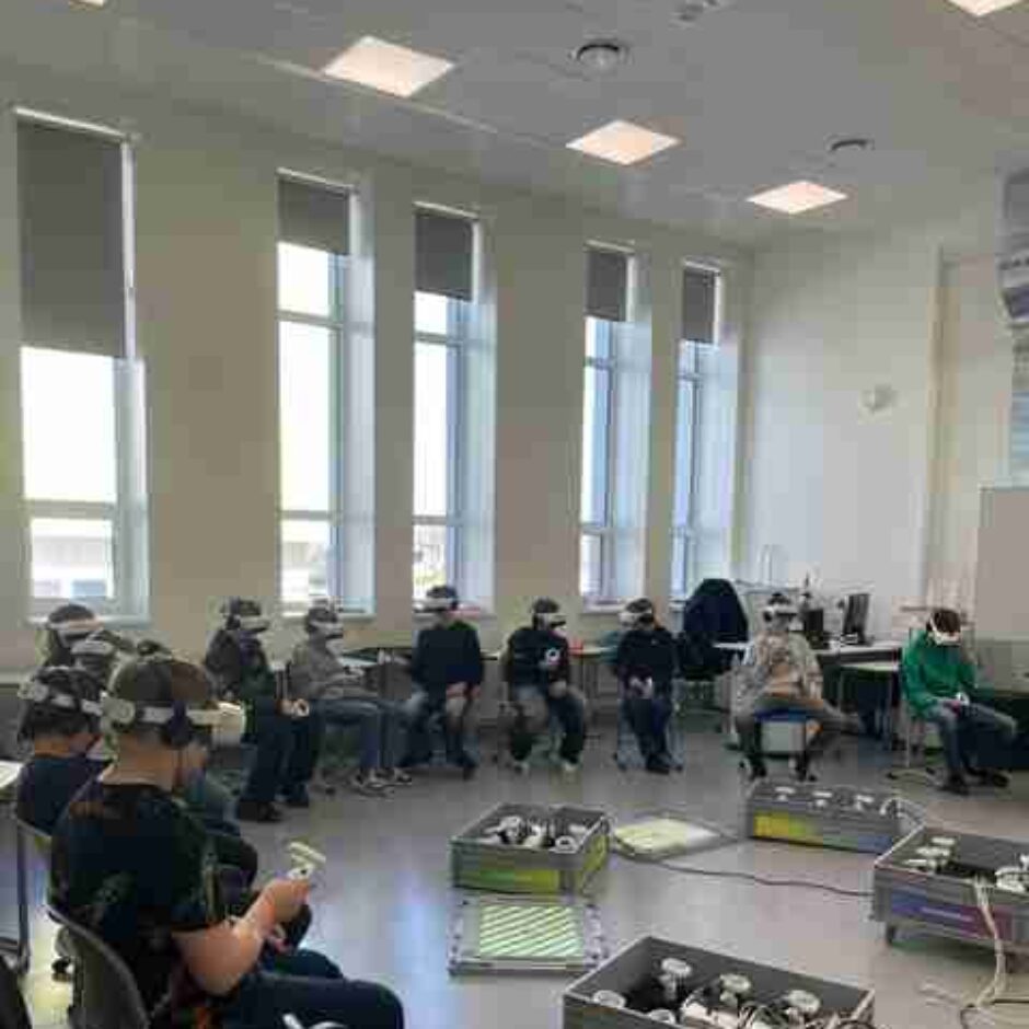 STEM nedēļa Berģu skolā VR nodarbība